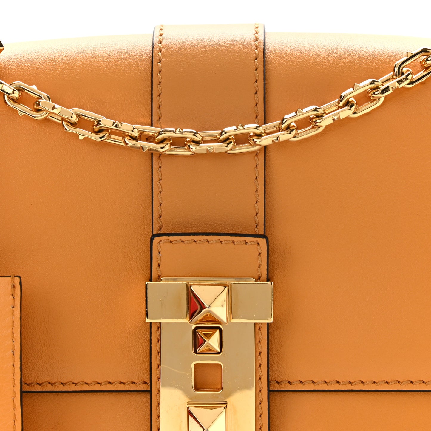 Vitello B-Rockstud Flap Mandarin Sorbet