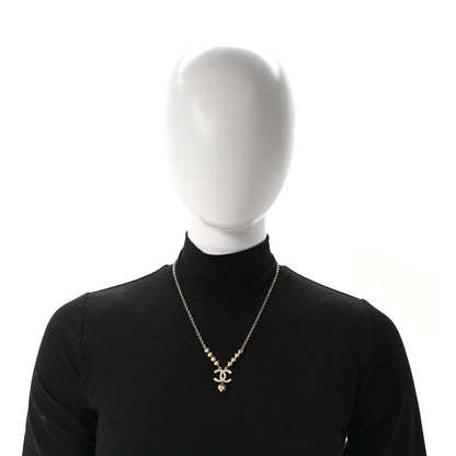 Chanel Crystal CC Heart Link Pendant Necklace Gold 2 of 4