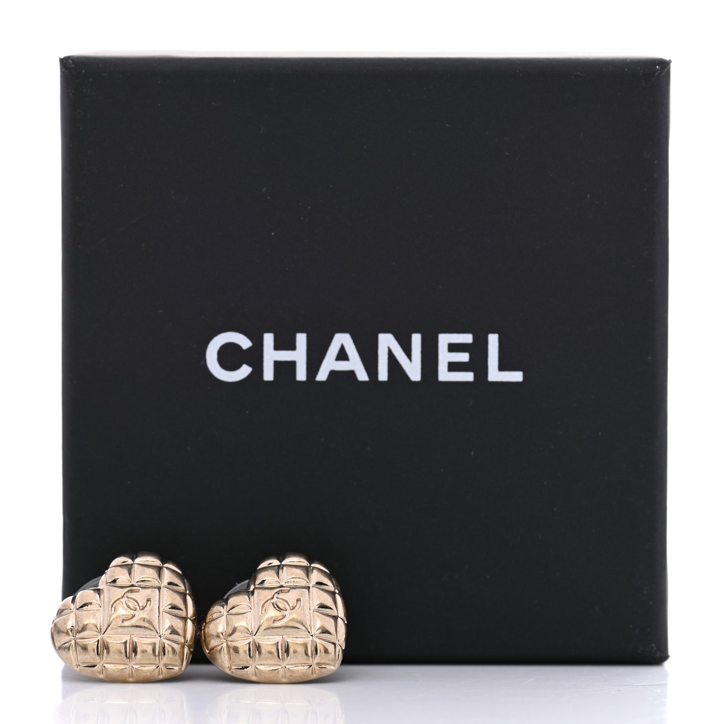 Quilted CC Heart Earrings Gold