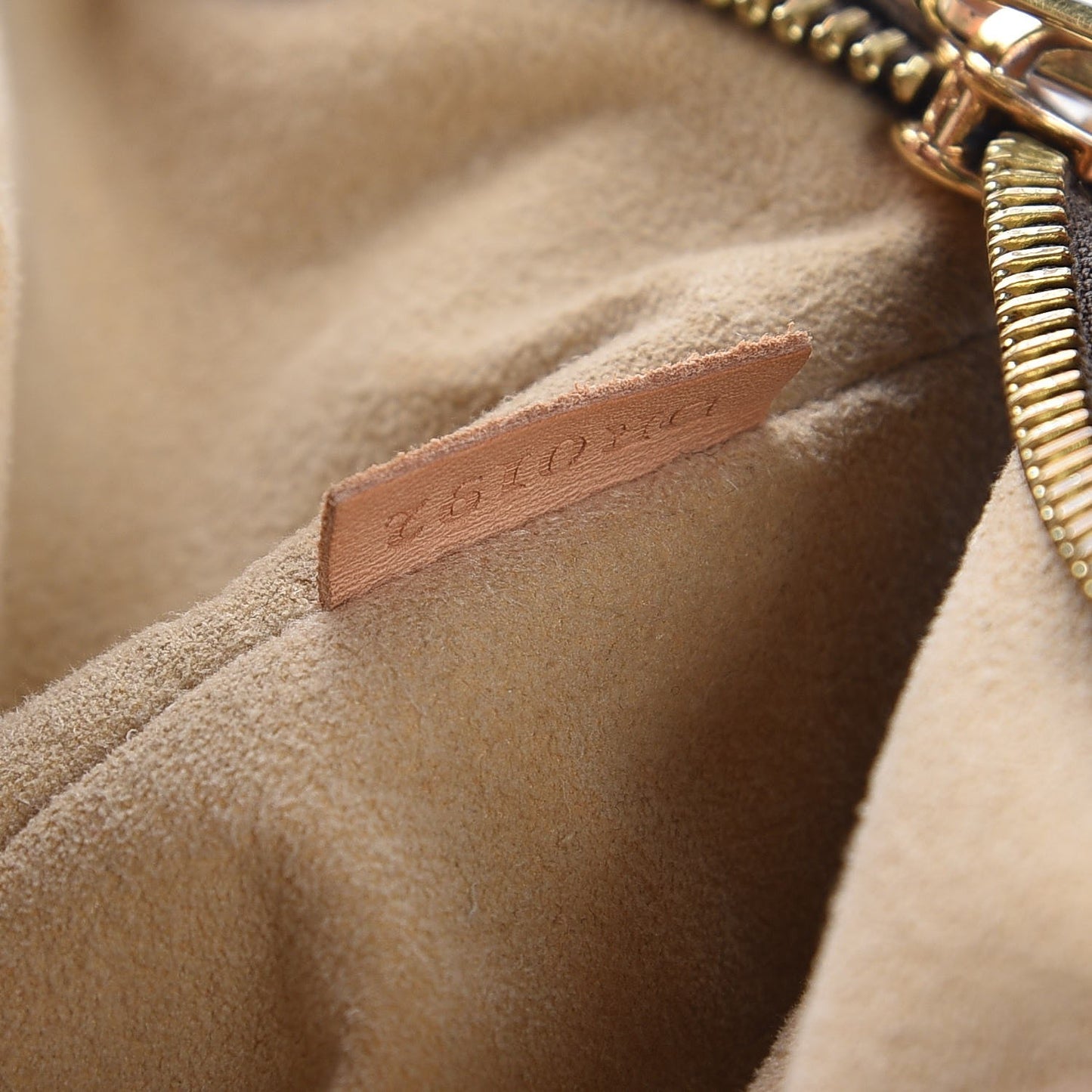 Monogram Estrela MM