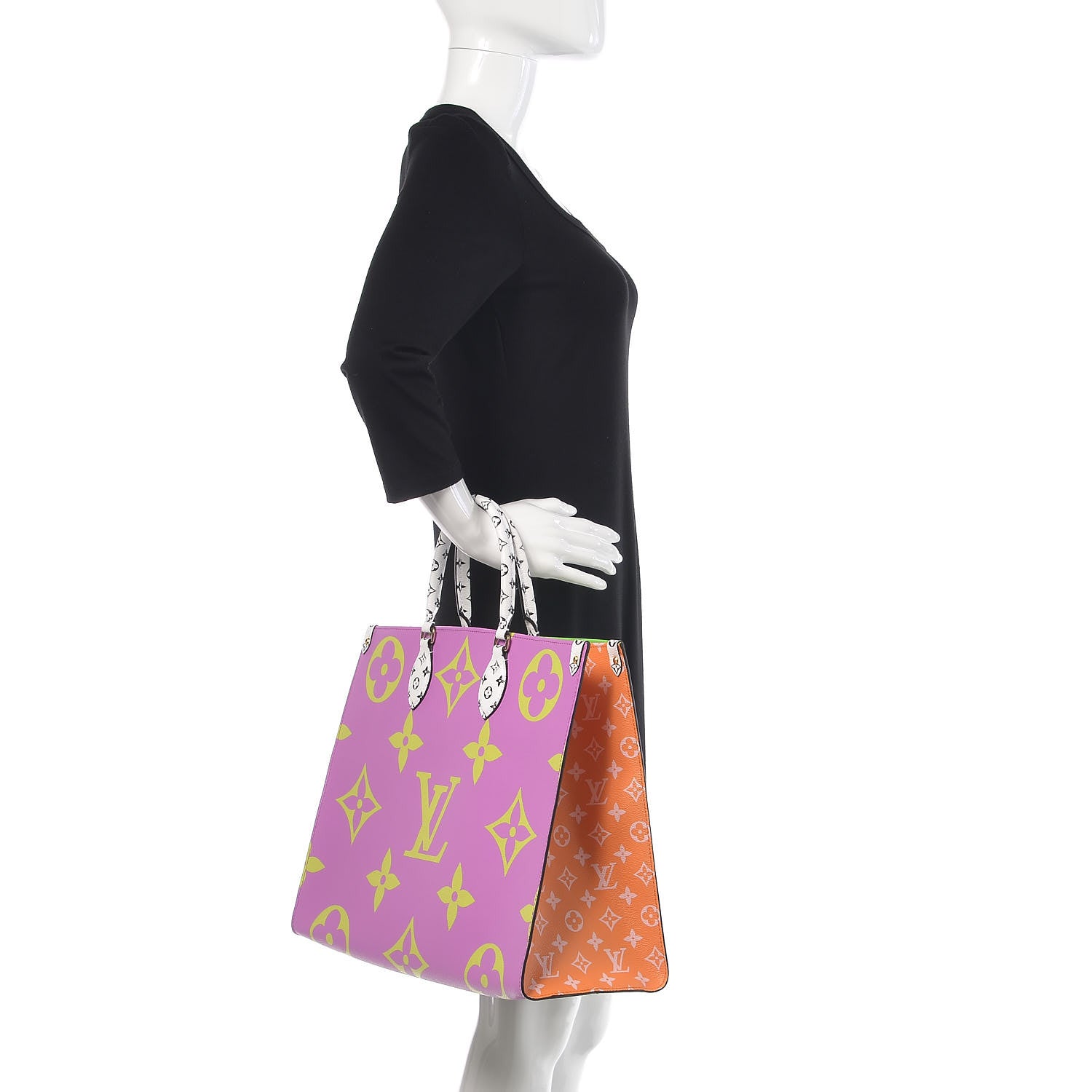 Louis Vuitton Monogram Giant Onthego GM Pink Lilac 3 of 11