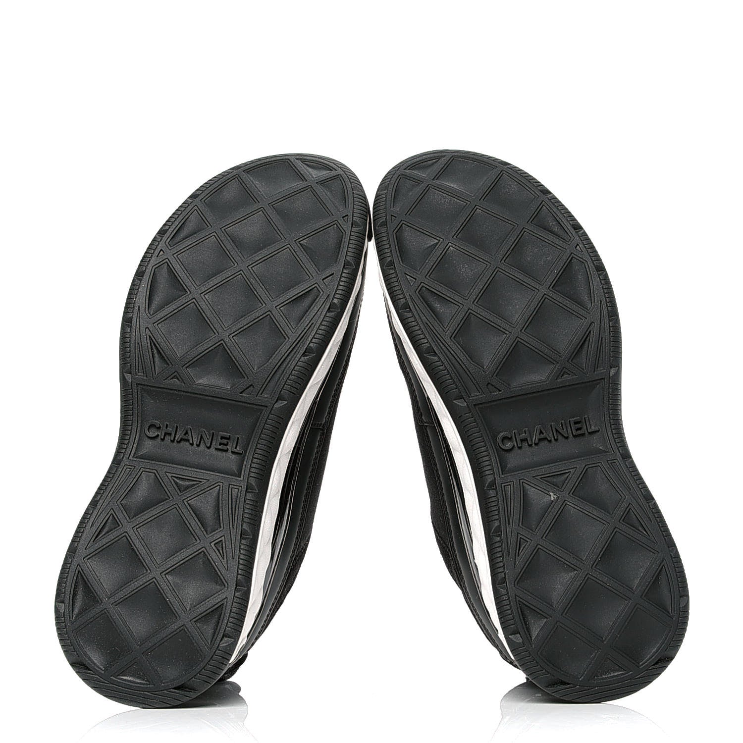 Chanel Velvet Calfskin Mixed Fibers CC Sneakers 36 Black 4 of 4