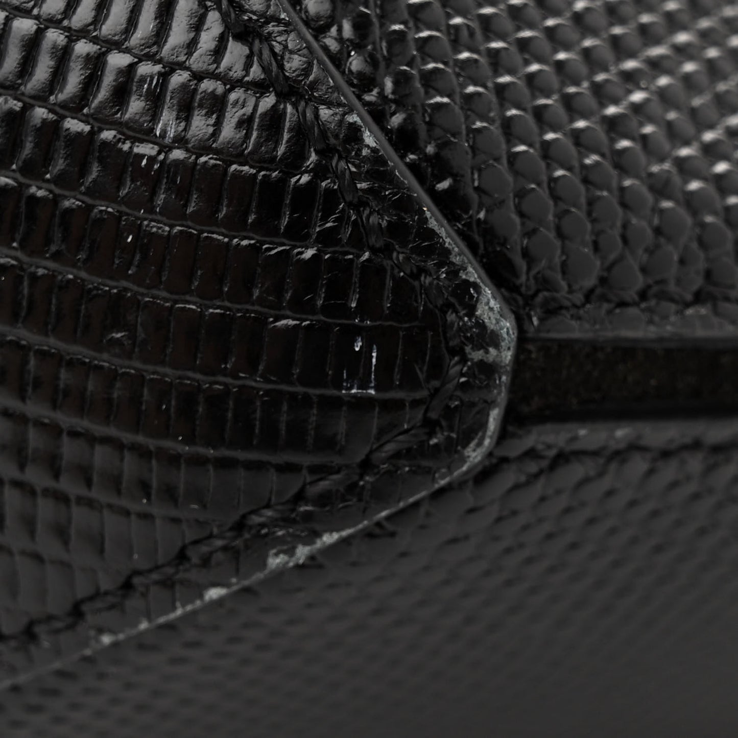 Nappa Lizard Embossed Medium Easy Tote Black