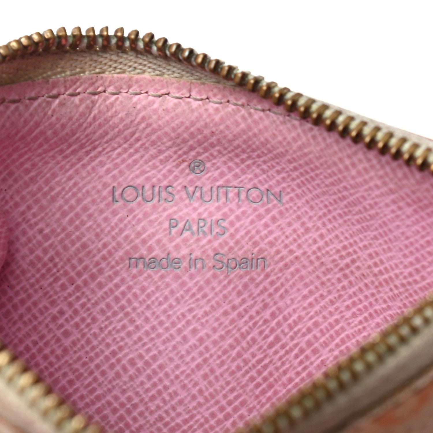 Louis Vuitton Monogram Multicolor Key Pouch White Litchi 6 of 7