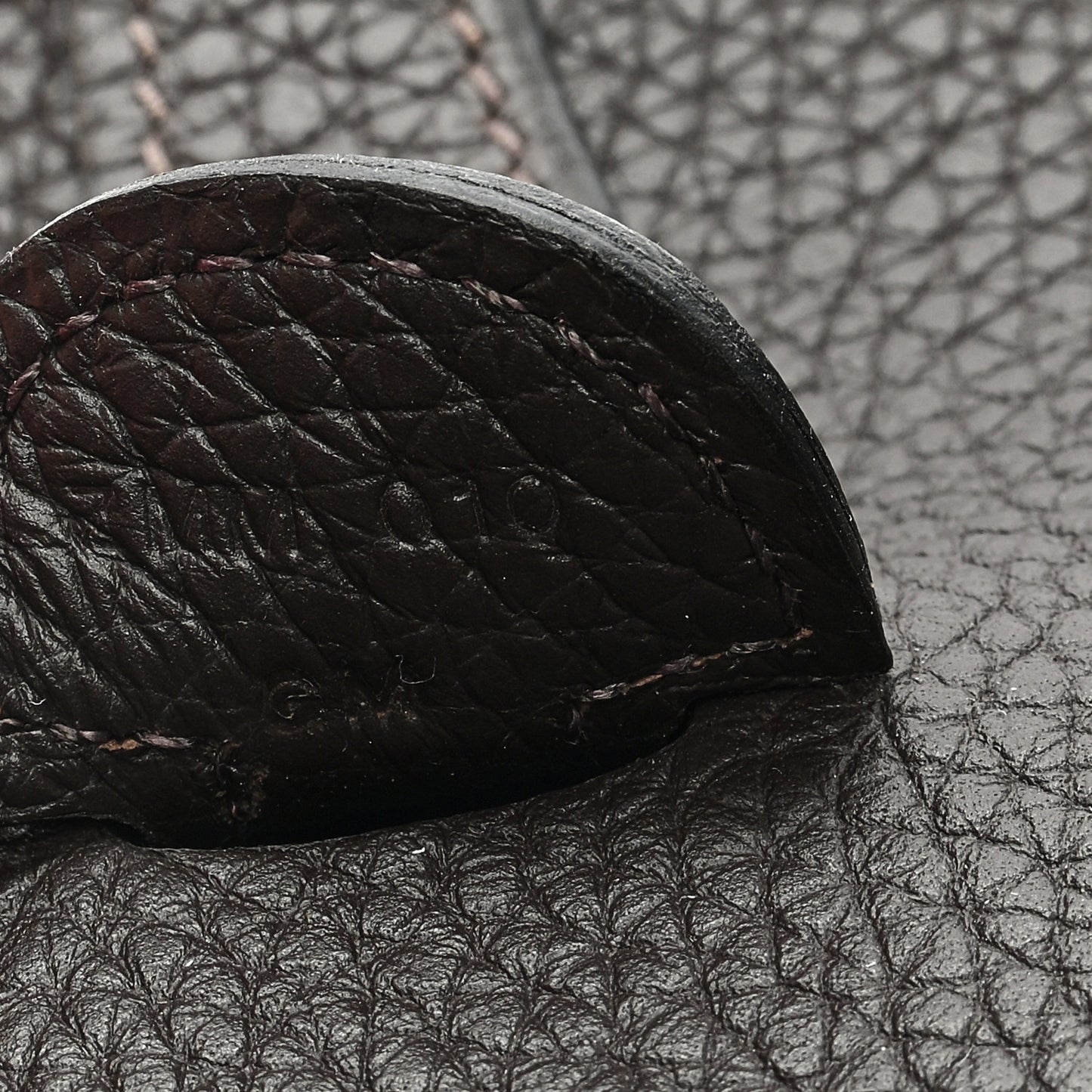 Taurillon Clemence Evelyne III PM Chocolate
