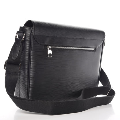 Louis Vuitton Epi Christopher Messenger Black 3 of 9