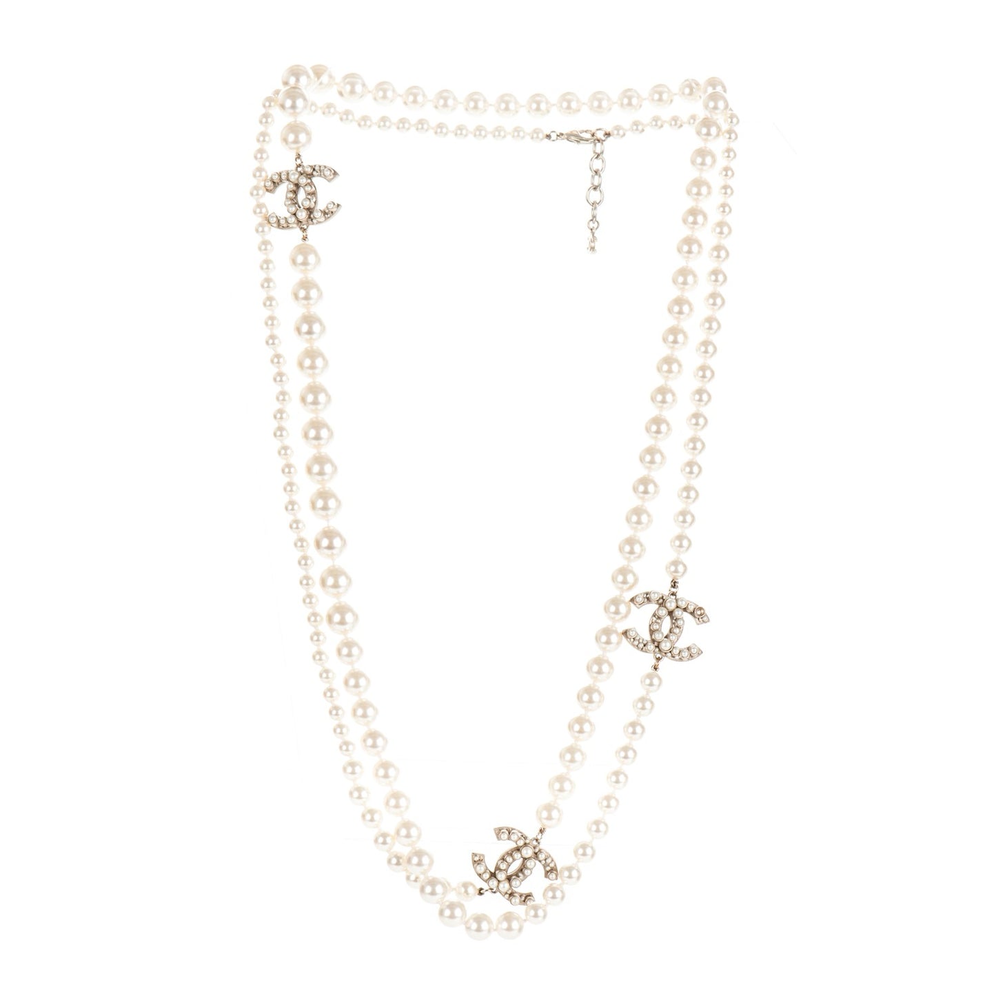 Graduated Pearl CC Long Necklace Gold