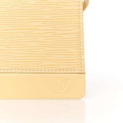 Louis Vuitton Epi Honfleur Vanilla 8 of 11