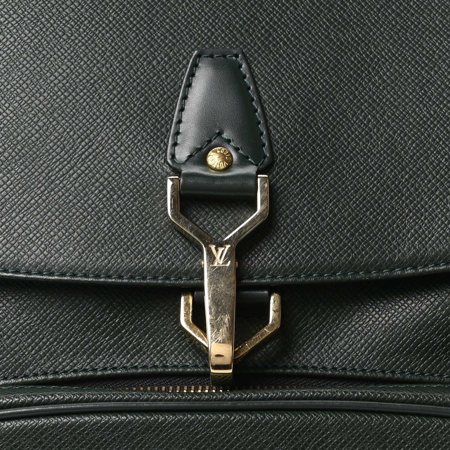 Louis Vuitton Taiga Cassiar Backpack Epicea 1919654 – FASHIONPHILE