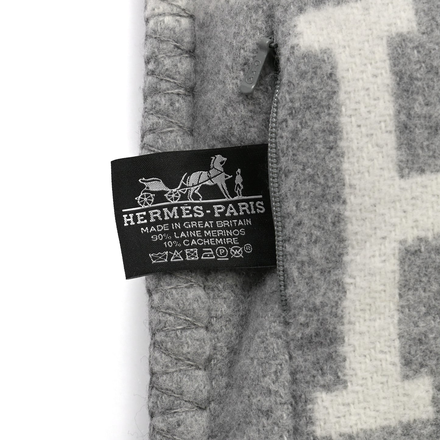 Wool Cashmere Avalon III Pillow PM Ecru Gris Clair
