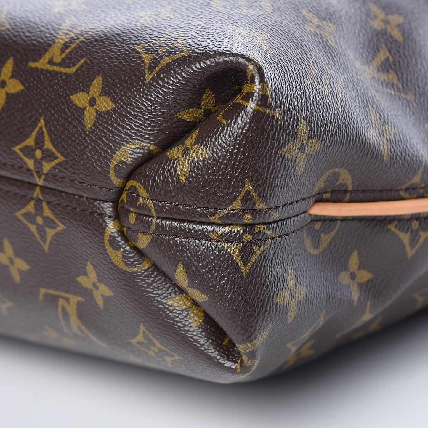 Monogram Sully PM
