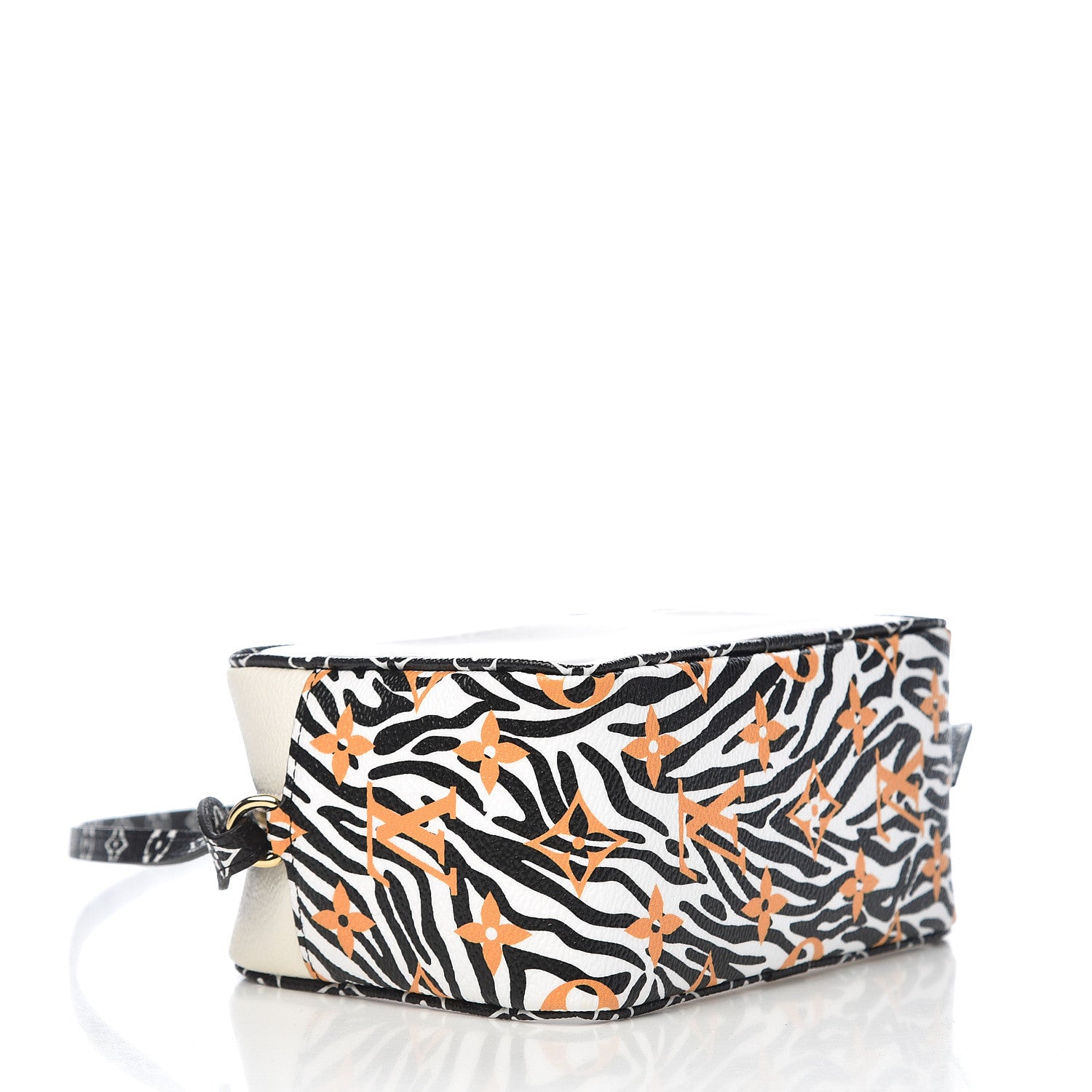 Louis Vuitton Monogram Giant Jungle Beach Pouch Ivory 4 of 9