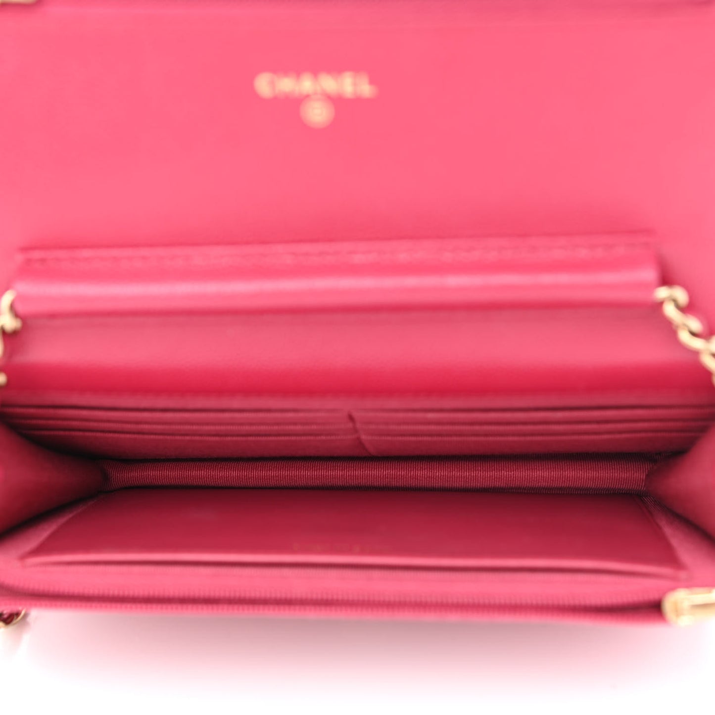 Caviar Quilted Wallet On Chain WOC Dark Pink