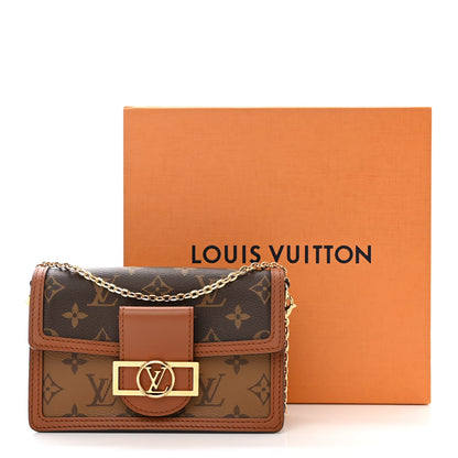 Louis Vuitton Reverse Monogram Dauphine Chain Wallet 11 of 11