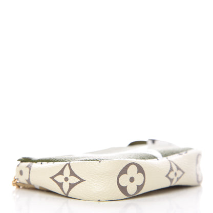 Louis Vuitton Monogram Giant Micro Pochette Accessories Kaki White 4 of 8