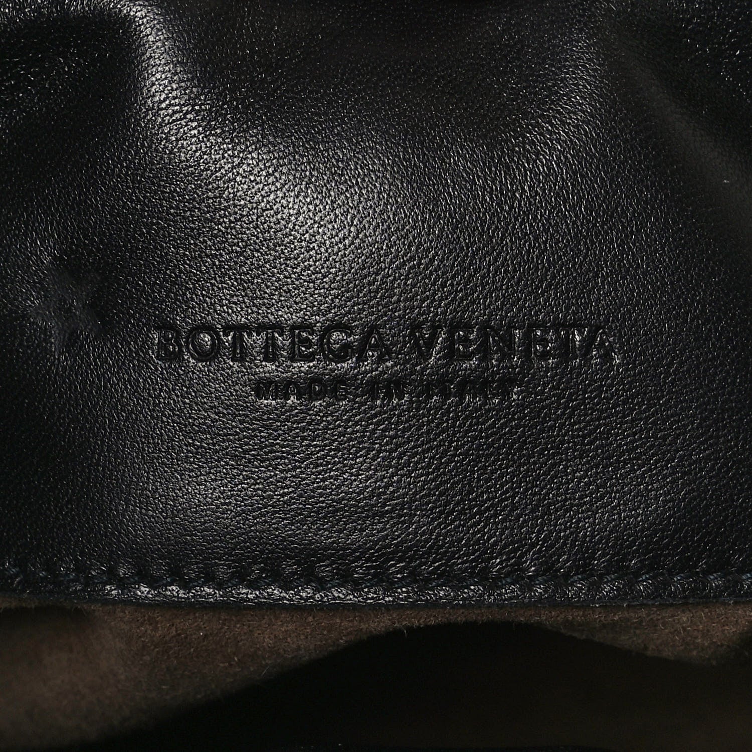 Bottega Veneta Nappa Intrecciato Snakeskin Small Flow Wave Tote Black 5 of 12
