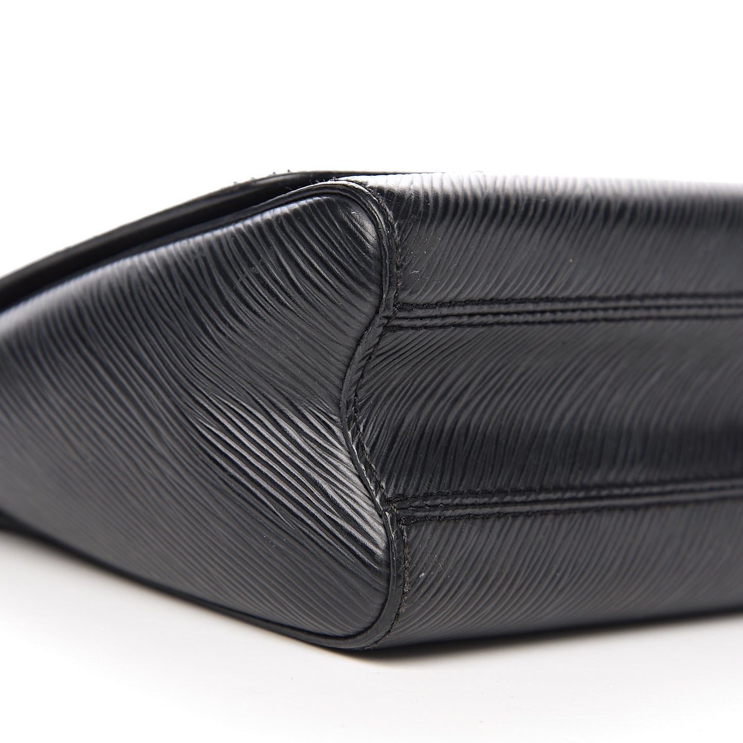 Epi Twist Shoulder Bag MM Black