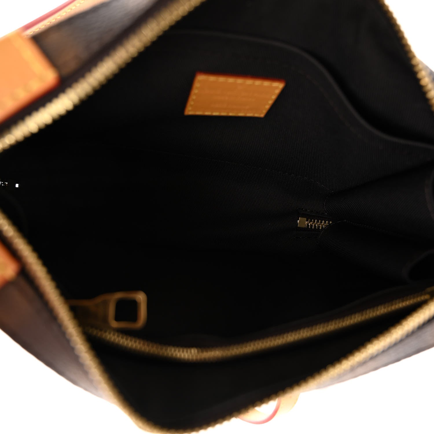 Louis Vuitton Monogram Blurry Soft Trunk Messenger 5 of 9
