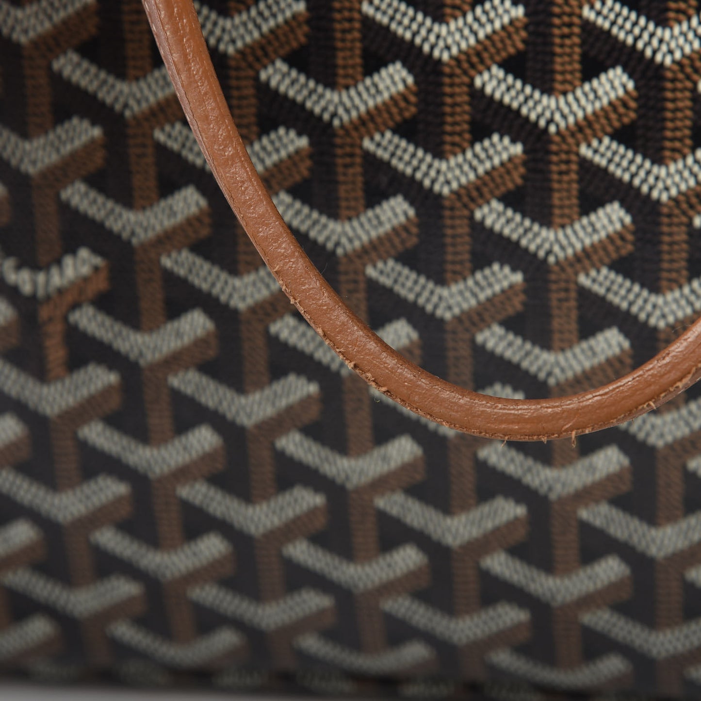 Goyardine Artois PM Black Gold