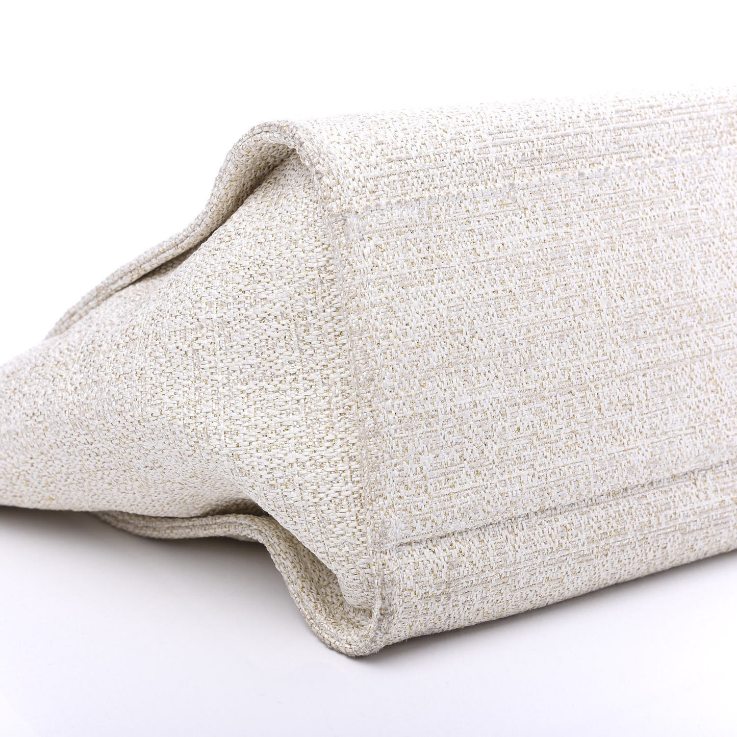 Lurex Boucle Medium Deauville Tote White
