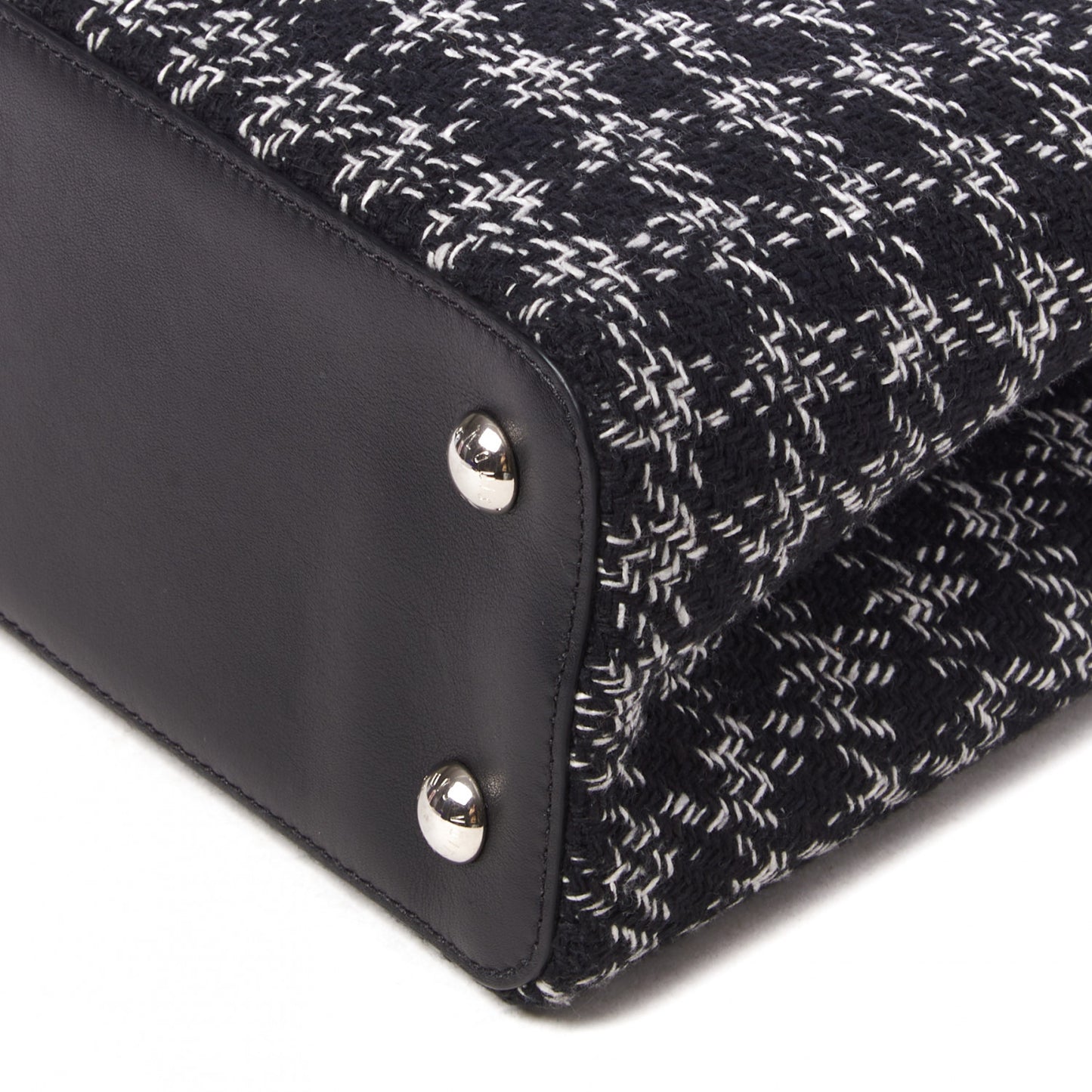 Tweed Calfskin Capucines MM Black White