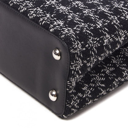 Louis Vuitton Tweed Calfskin Capucines MM Black White 4 of 8