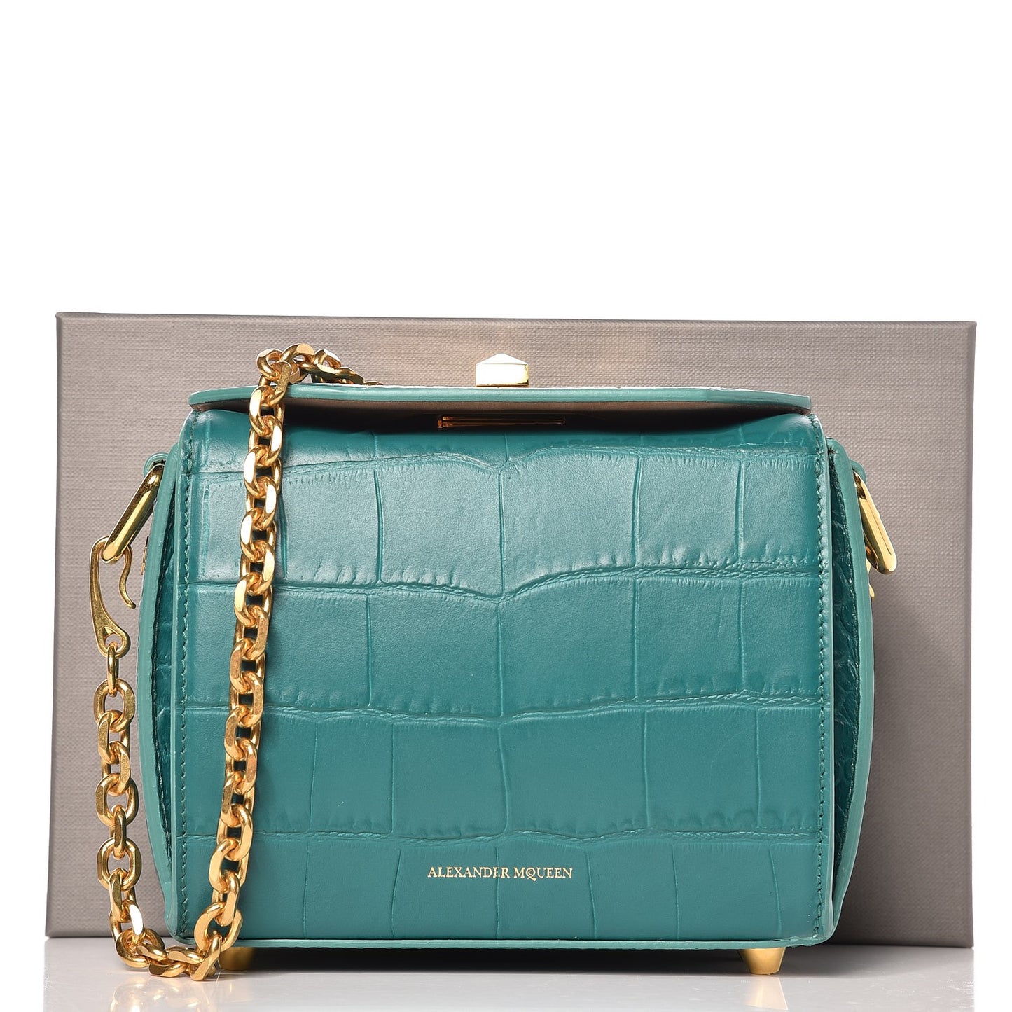 Calfskin Crocodile Embossed Box Shoulder Bag 16 Green