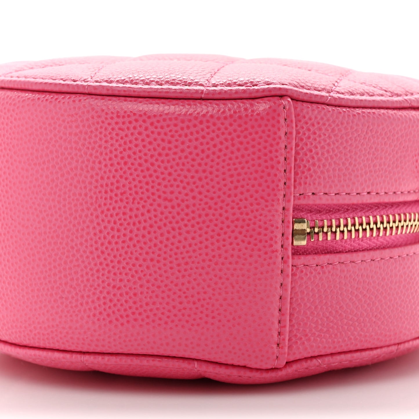 Caviar Quilted Round Clutch With Chain Pink
