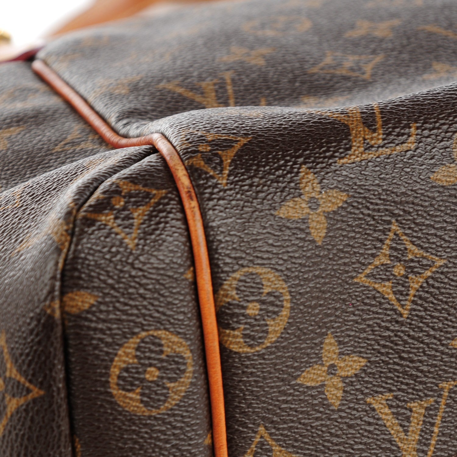 Louis Vuitton Monogram Totally MM 9 of 10