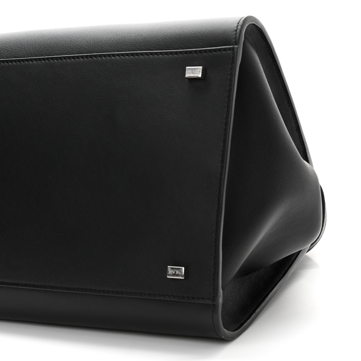 The Row Polished Saddle Calfskin Soft Margaux Belt 15 Black 9 of 12