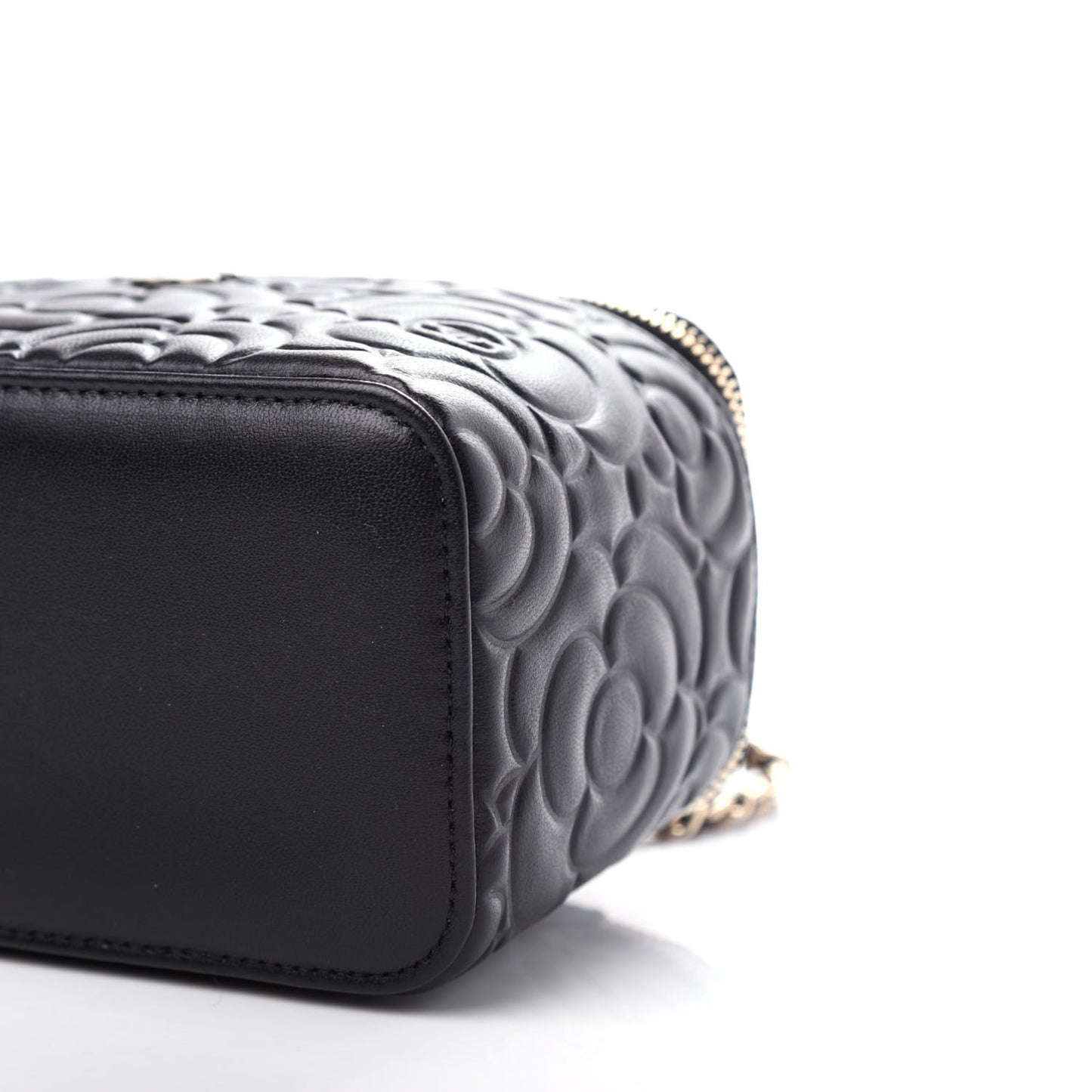 Goatskin Camellia Embossed Quilted Small Vanity Case With Chain Black
