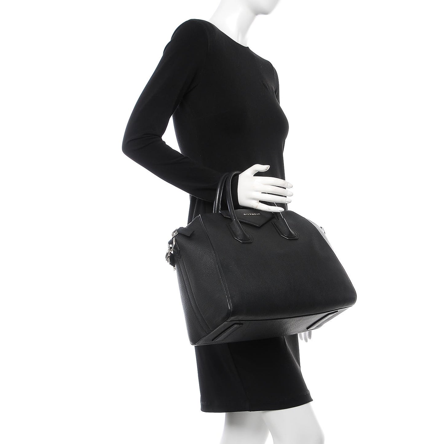 Sugar Goatskin Medium Antigona Black
