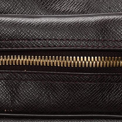 Louis Vuitton Taiga Kendall PM Acajou 11 of 11