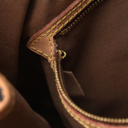 Louis Vuitton Monogram Batignolles Vertical 13 of 18