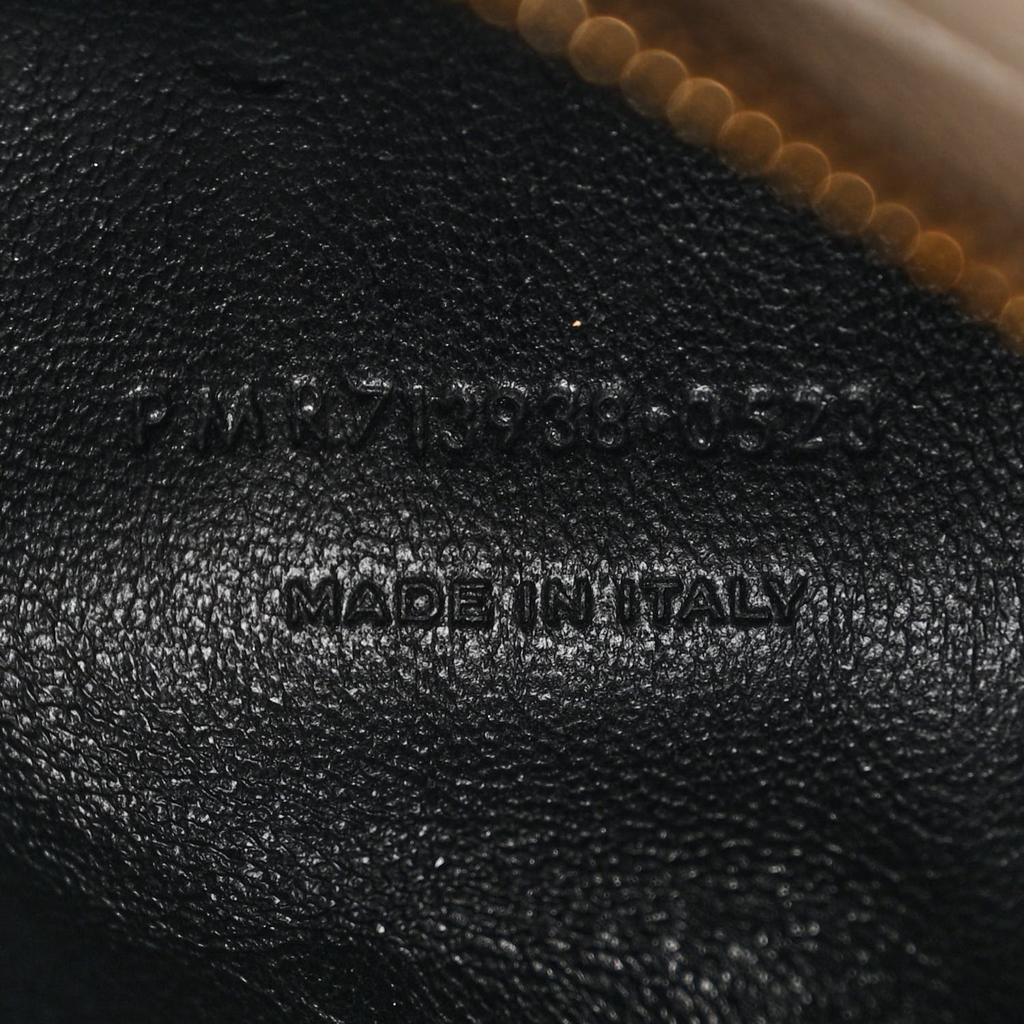 Smooth Calfskin Small Le 5 A 7 Soft Hobo Light Musk