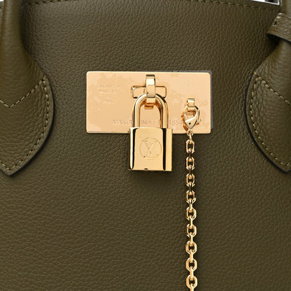 Louis Vuitton Veau Nuage Milla MM Laurier Green 6 of 8