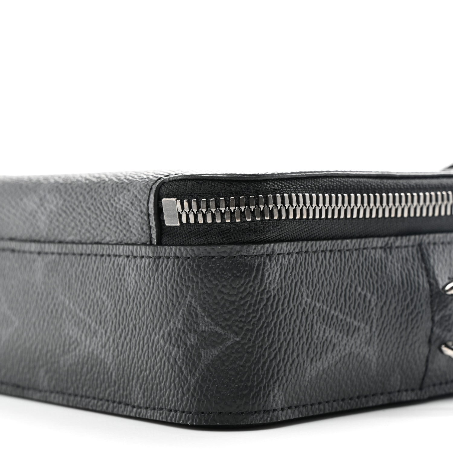 Louis Vuitton Monogram Eclipse Alpha Wearable Wallet 1840609