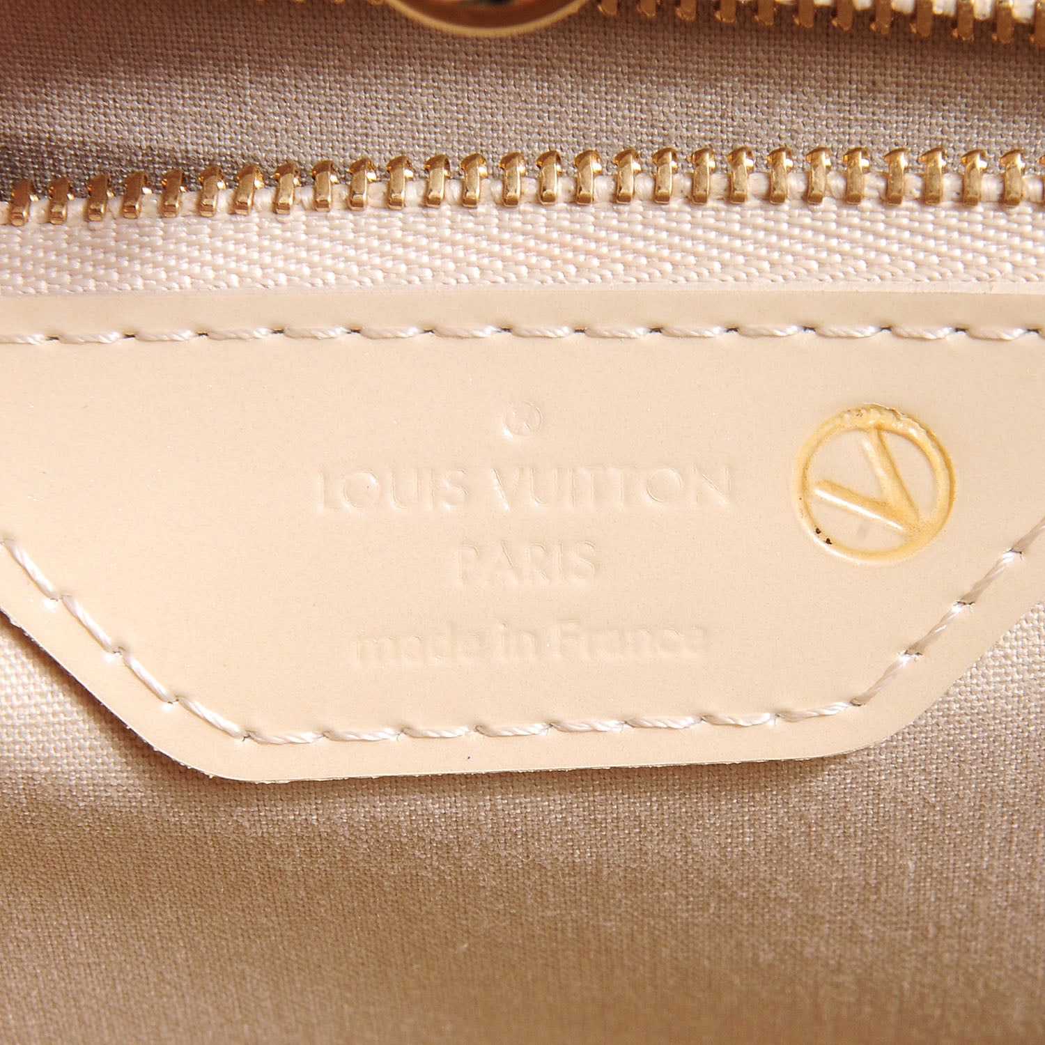 Louis Vuitton Vernis Avalon MM Blanc Corail 7 of 7