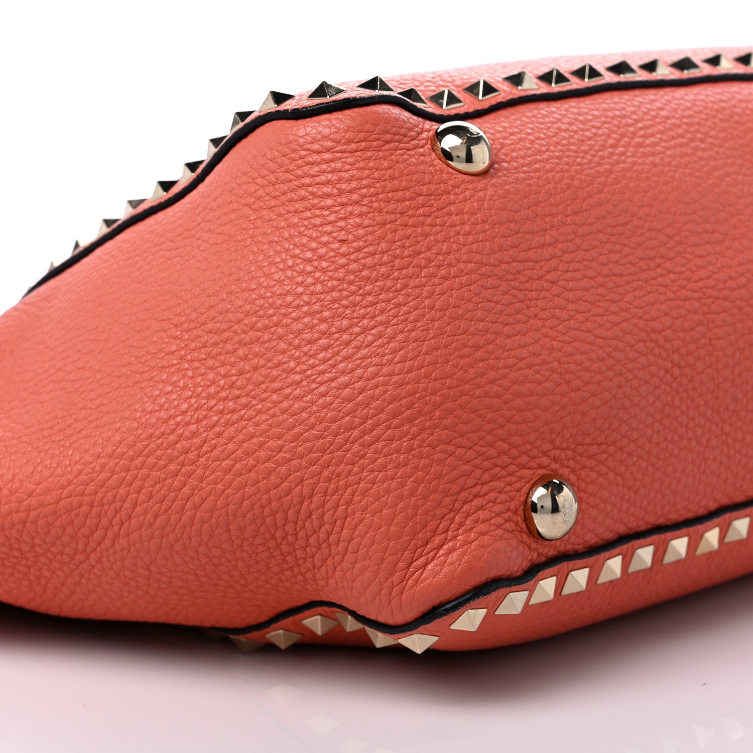 Valentino Garavani Pebbled Calfskin Medium Rockstud Tote Coral 7 of 8