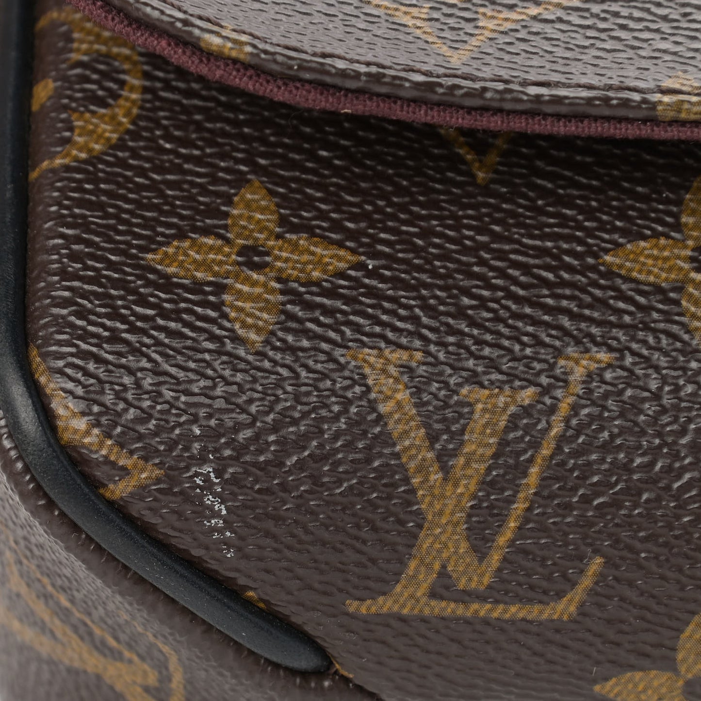 Monogram Macassar District PM