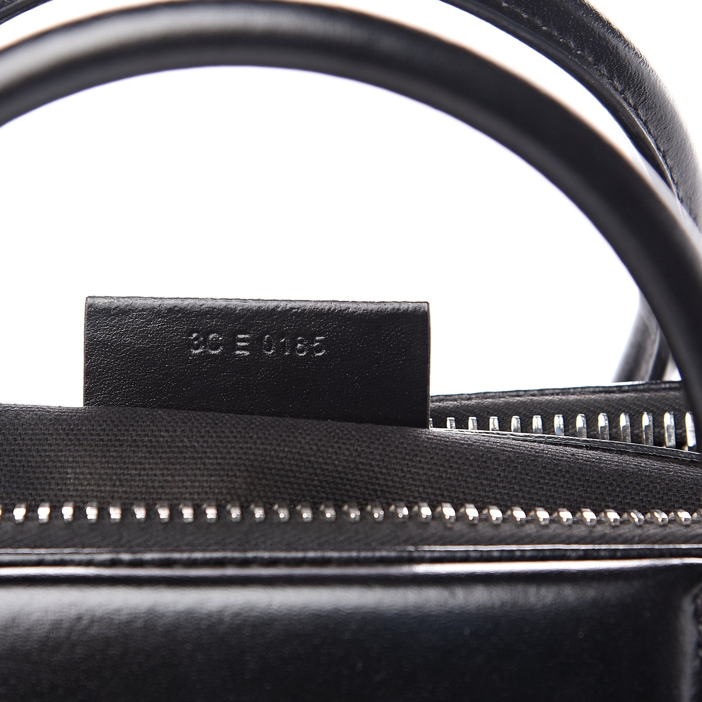 Shiny Lord Calfskin Medium Antigona Black