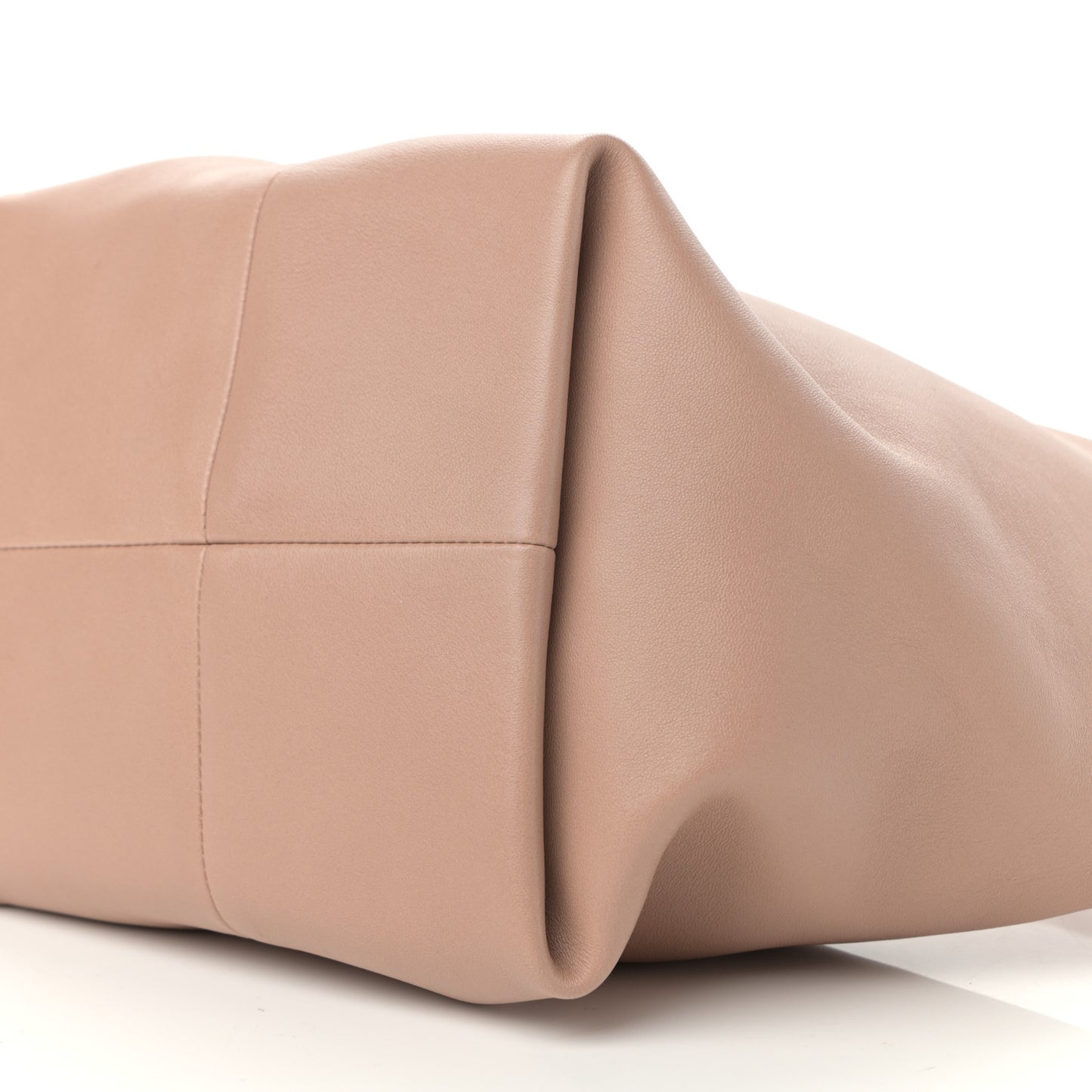 Nappa Small Roman Stud Hobo Rose Cannelle