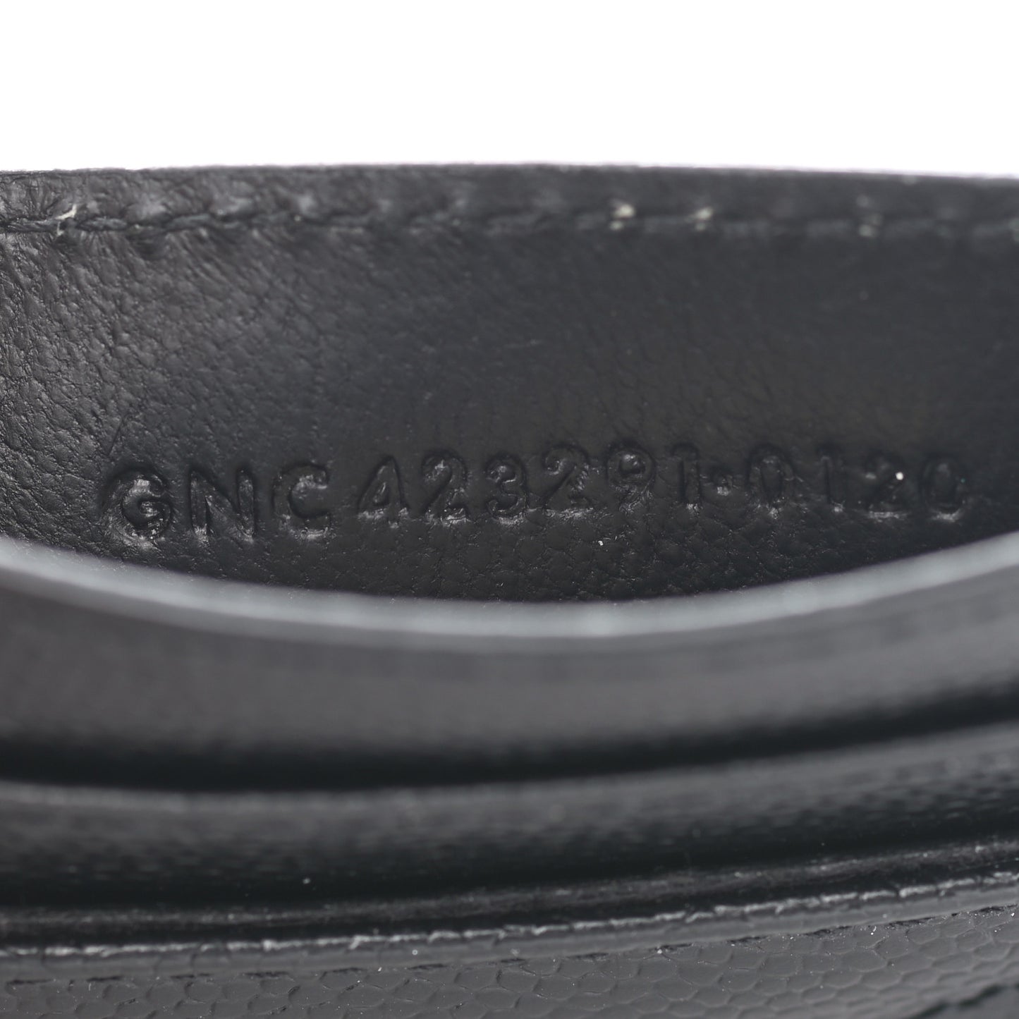 Grain De Poudre Matelasse Chevron Monogram Credit Card Case Black