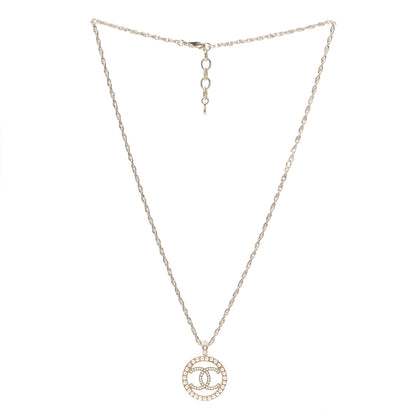 Chanel Pearl CC Round Pendant Necklace Gold 2 of 5