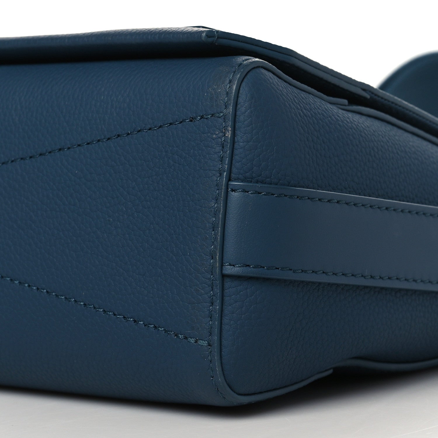 Louis Vuitton Calfskin Aerogram Takeoff Messenger Blue 9 of 9