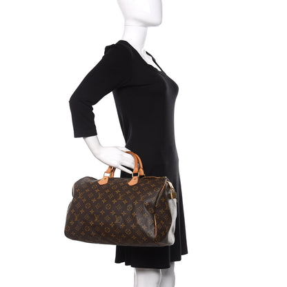 Louis Vuitton Monogram Speedy 35 2 of 9