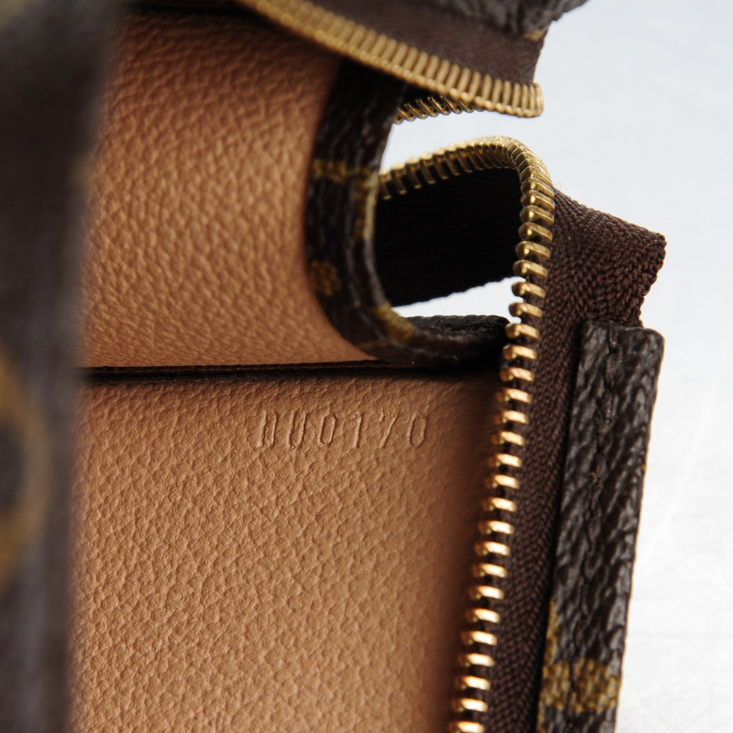 Louis Vuitton Monogram Toiletry Pouch 19 7 of 7