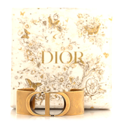 Christian Dior Metal 30 Montaigne Cuff Bracelet Gold 5 of 5
