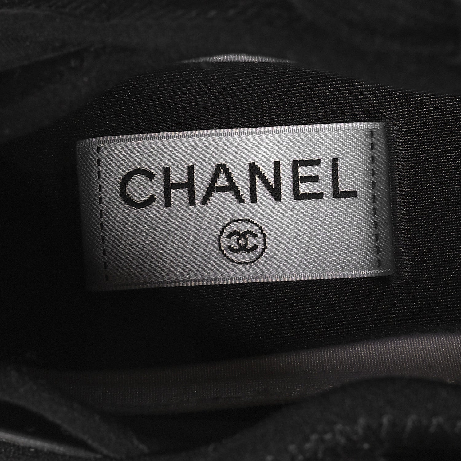 Chanel Velvet Calfskin Mixed Fibers CC Sneakers 38 Black 7 of 9