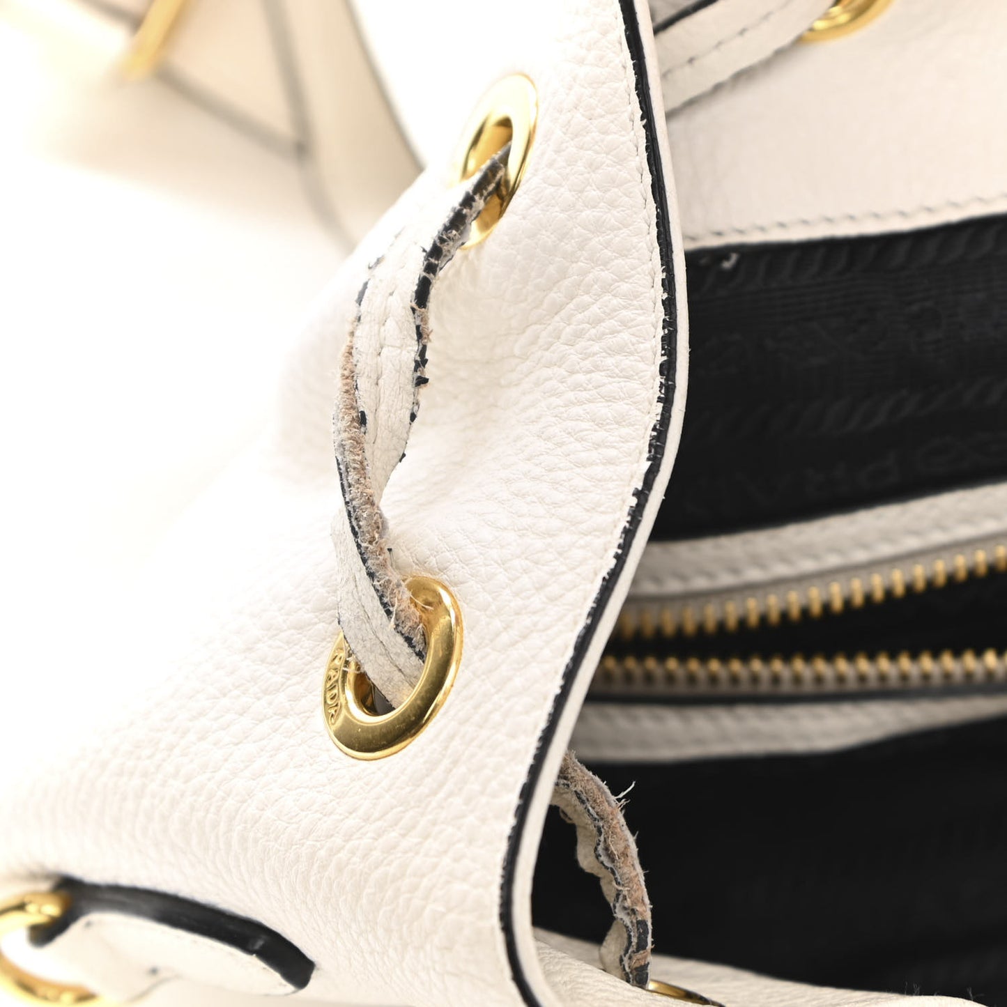 Vitello Daino Backpack Talco